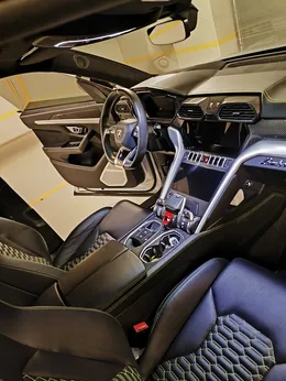 Lambo Urus
