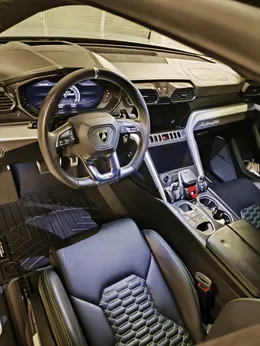Lambo Urus